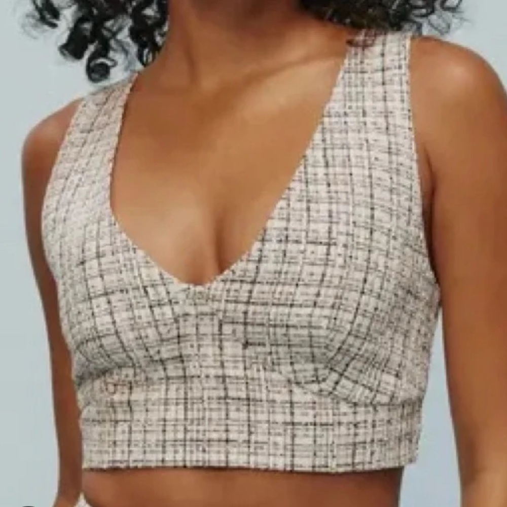 NWT Reformation Zuri Crop Top